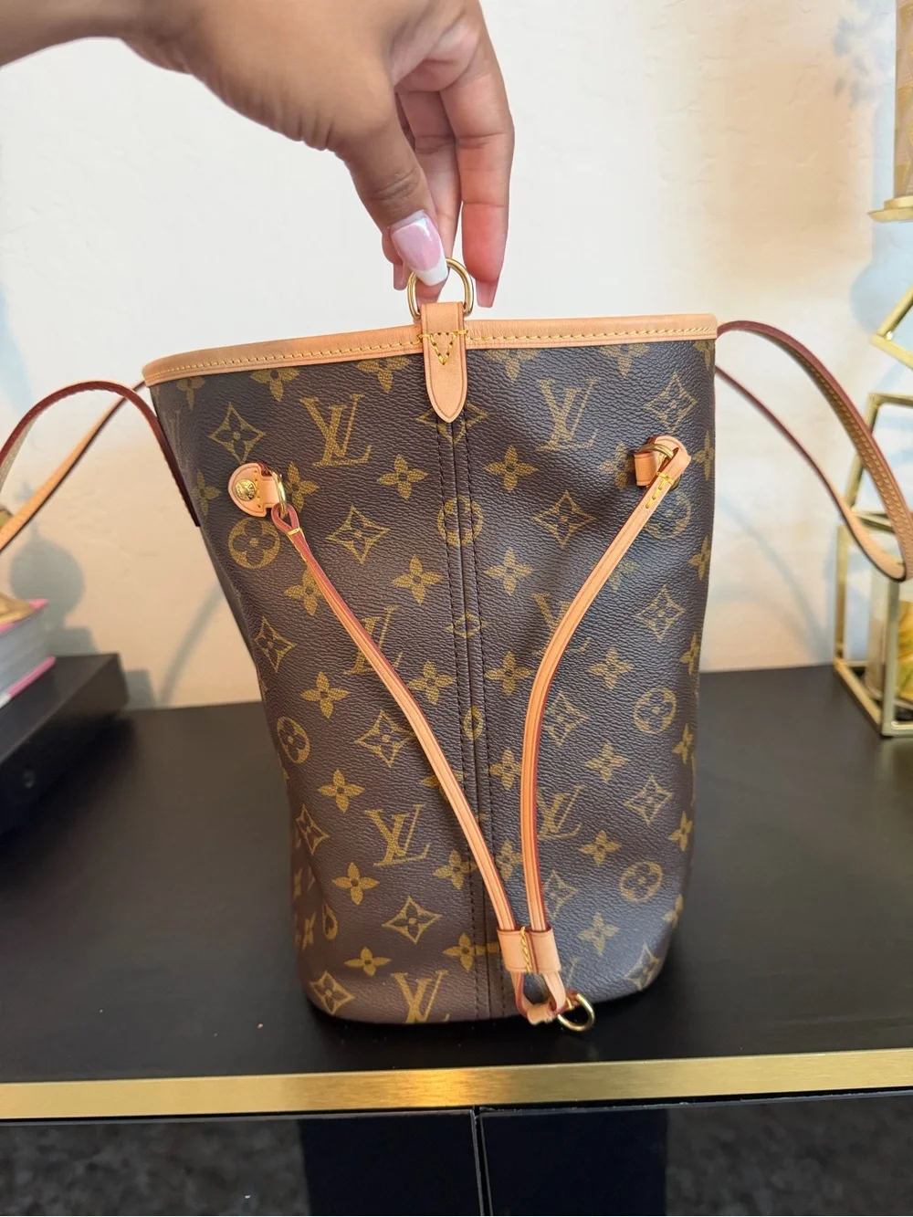 Louis Vuitton Neverfull Bandoulière Inside Out MM Rose Pondichery